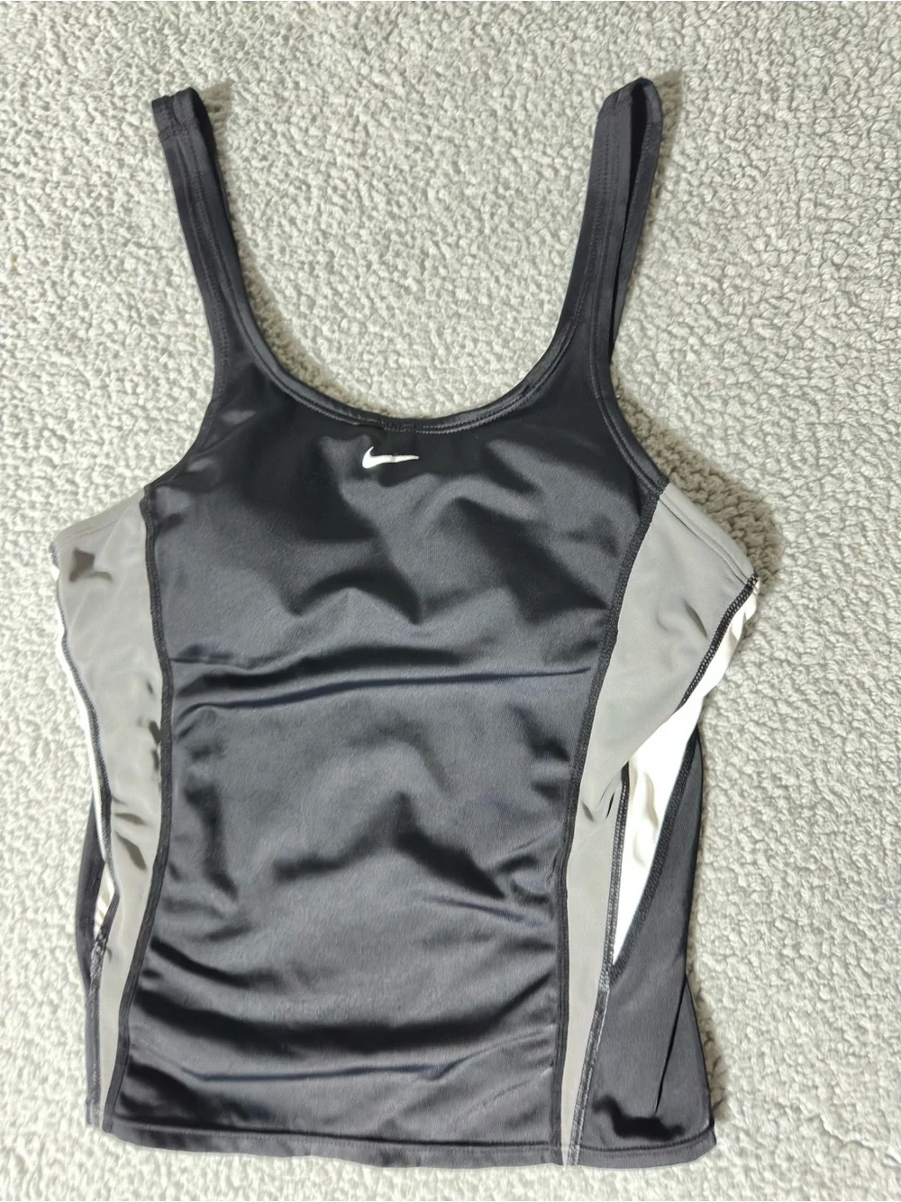 Nike Swim Black Colorblock Tankini Top Women’s Size 10 Built-In Shelf Bra Swim